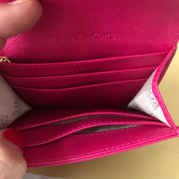 Michael Michael KORS Wallet NEW - Picture 6 of 8